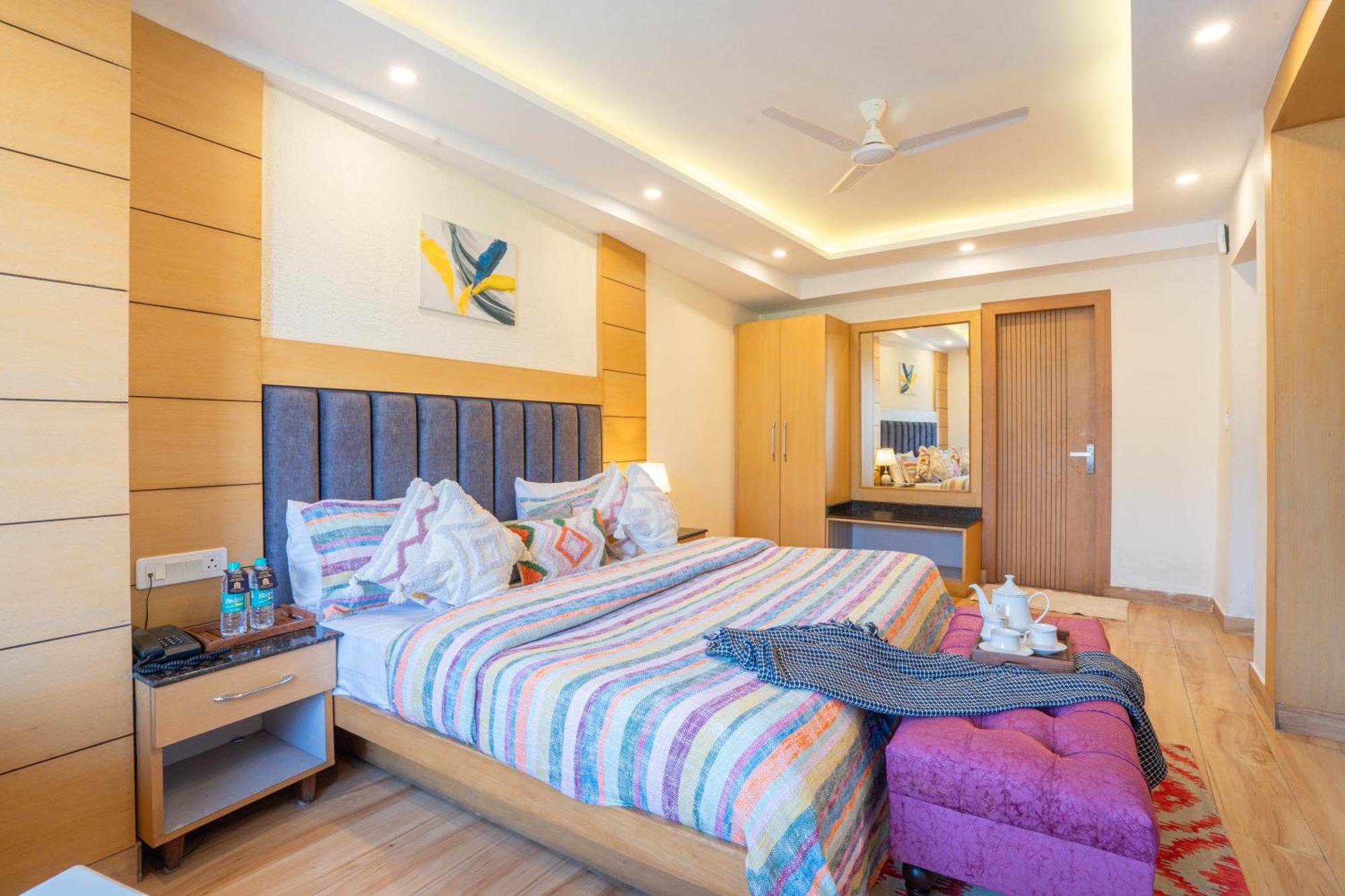 Perfectstayz Premium At Mall Road Mussoorie Bagian luar foto