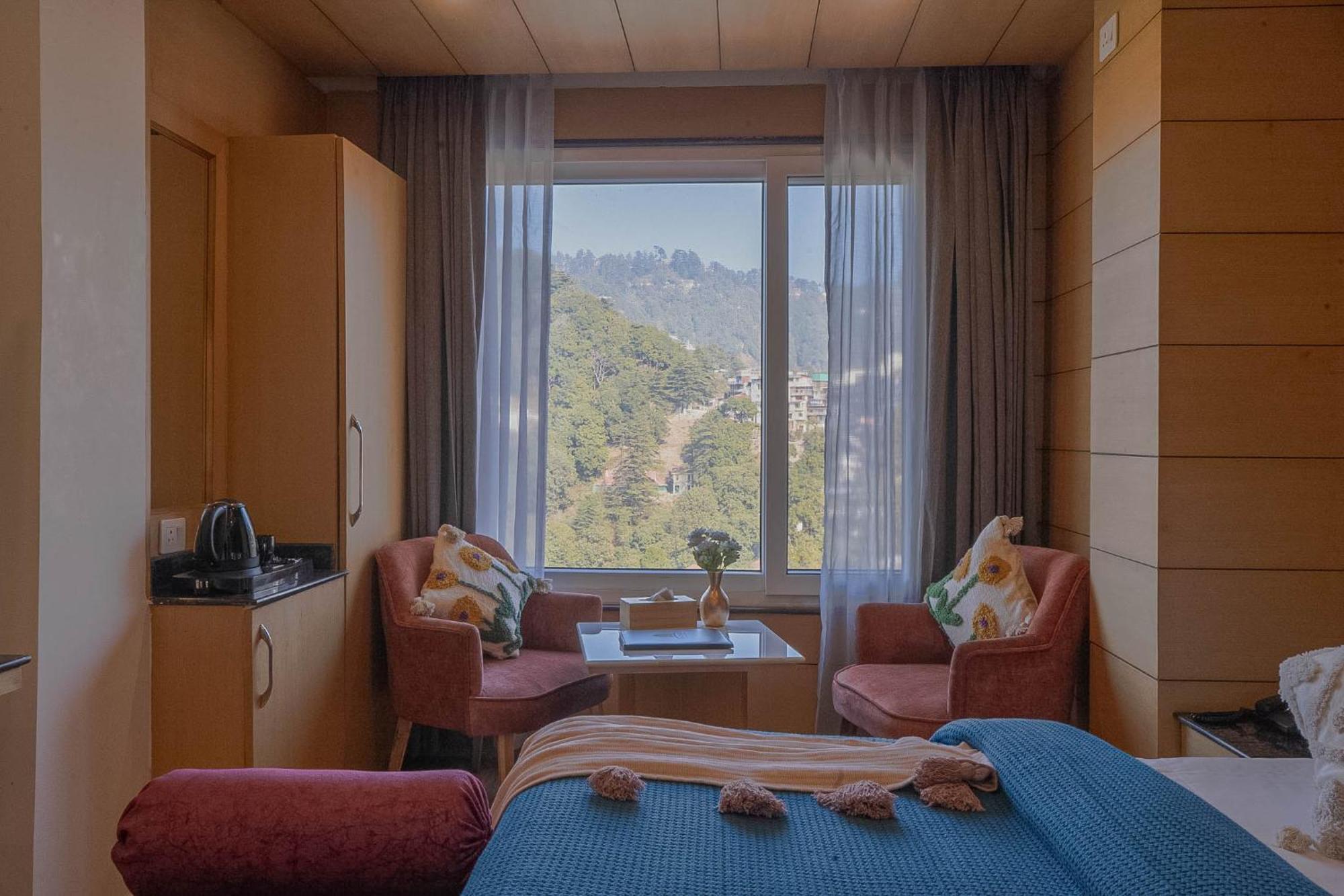 Perfectstayz Premium At Mall Road Mussoorie Bagian luar foto